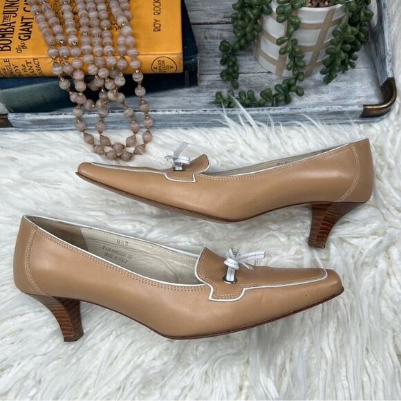 Coach | Marcella Kitten Heel | Size 8.5 - Picture 3 of 16